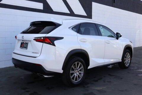 2017 Lexus NX 200t