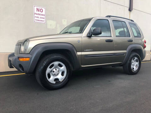 2004 Jeep Liberty for sale at International Auto Sales in Hasbrouck Heights NJ