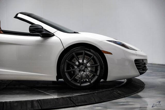 2013 McLaren MP4-12C Spider