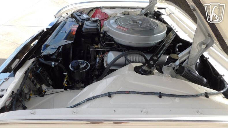 1962 Ford Thunderbird