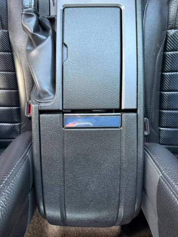 2011 Ford Mustang GT Premium