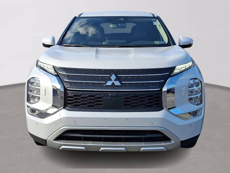 2024 Mitsubishi Outlander