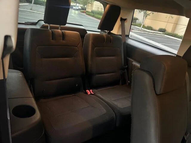 2017 Ford Flex SE