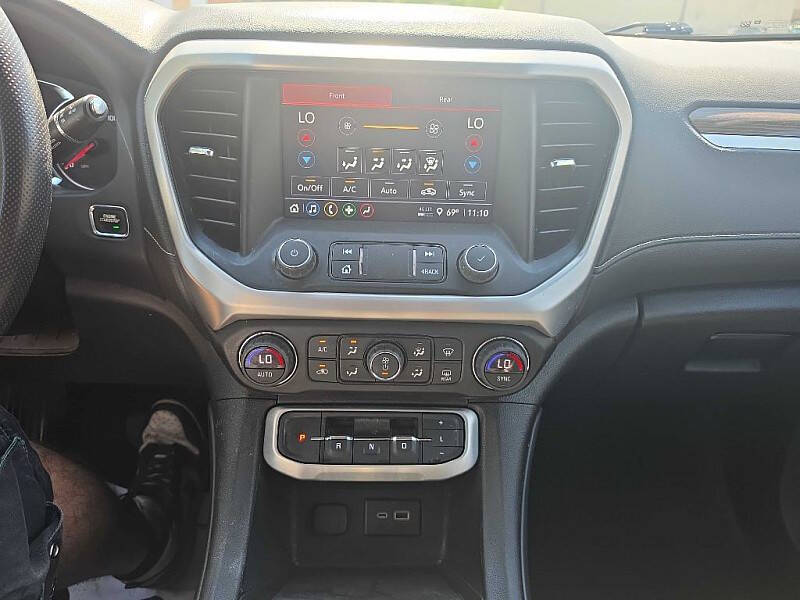2023 GMC Acadia