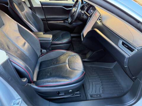 2013 Tesla Model S Performance