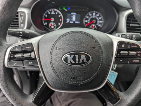 2020 Kia Sorento LX V6
