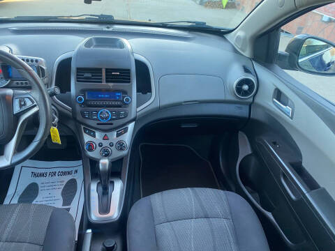 2013 Chevrolet Sonic LT Auto