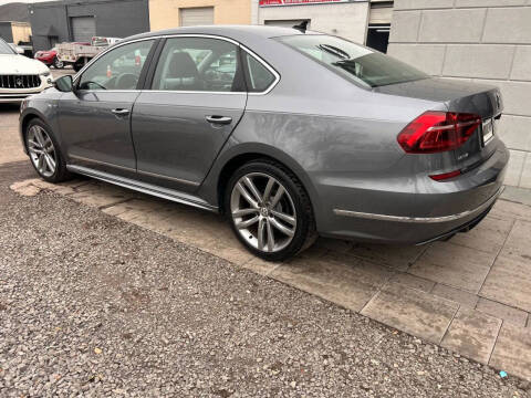2017 Volkswagen Passat 1.8T R-Line