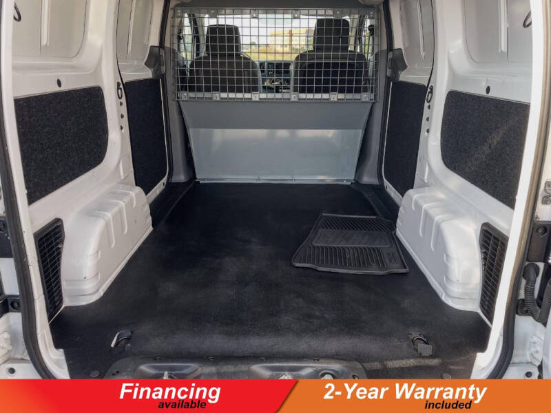 2020 Nissan NV200 SV