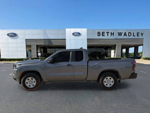 2023 Nissan Frontier S