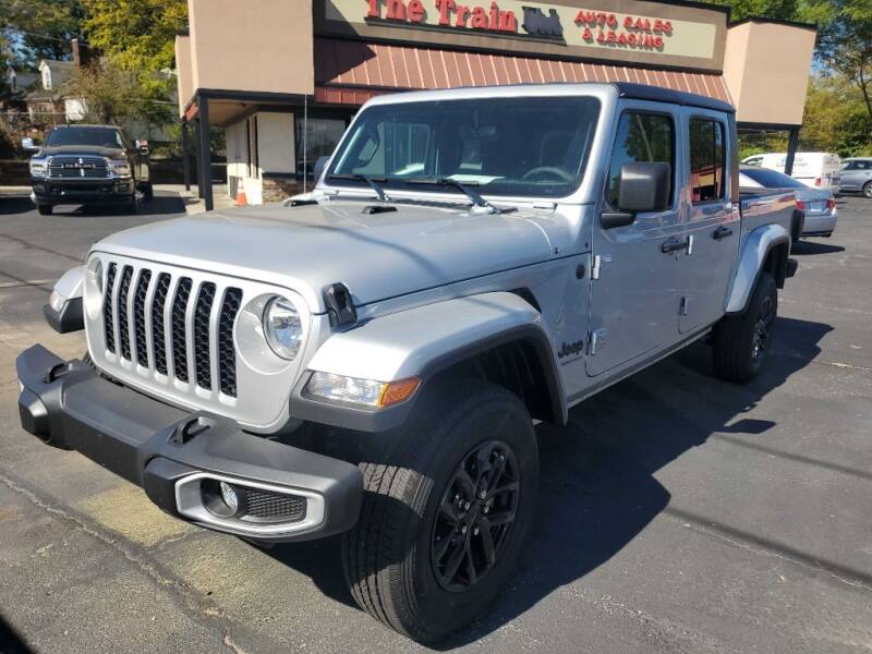 2023 Jeep Gladiator for sale at TRAIN AUTO SALES & RENTALS in Taylors SC