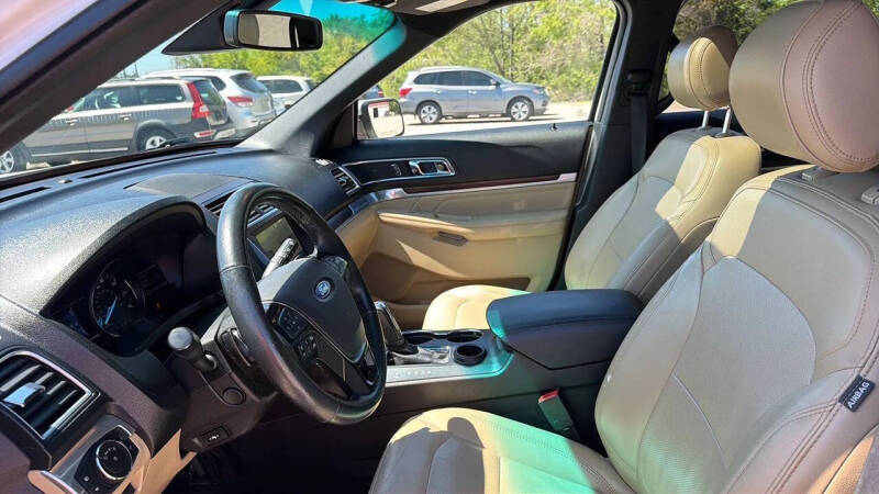 2017 Ford Explorer Limited