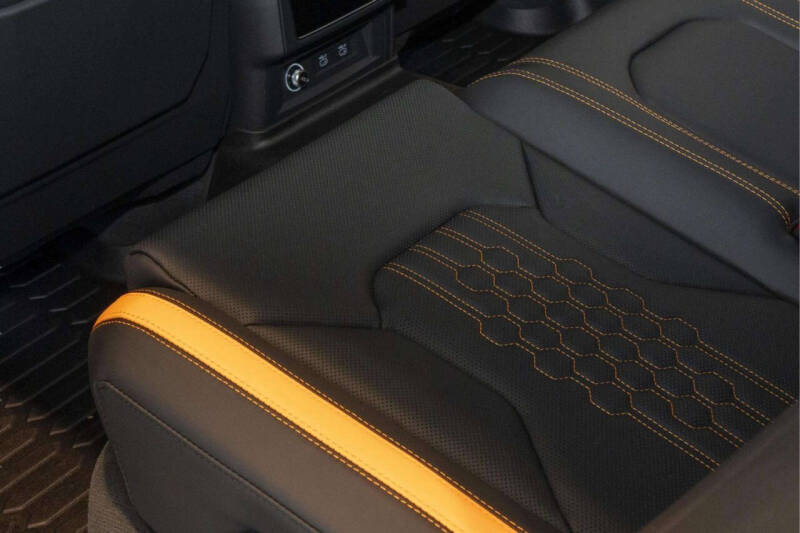 2024 Lamborghini Urus S