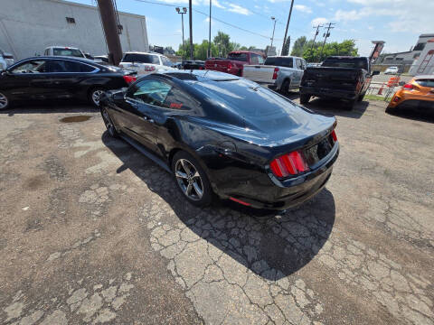 2015 Ford Mustang V6