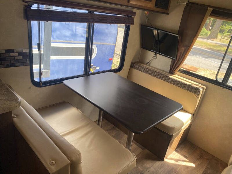 2017 Forest River 191RDXL