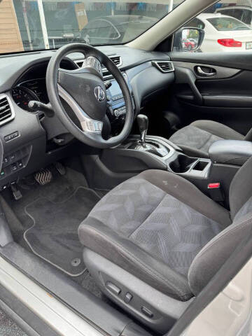 2015 Nissan Rogue SV