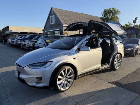 2017 Tesla Model X 75D