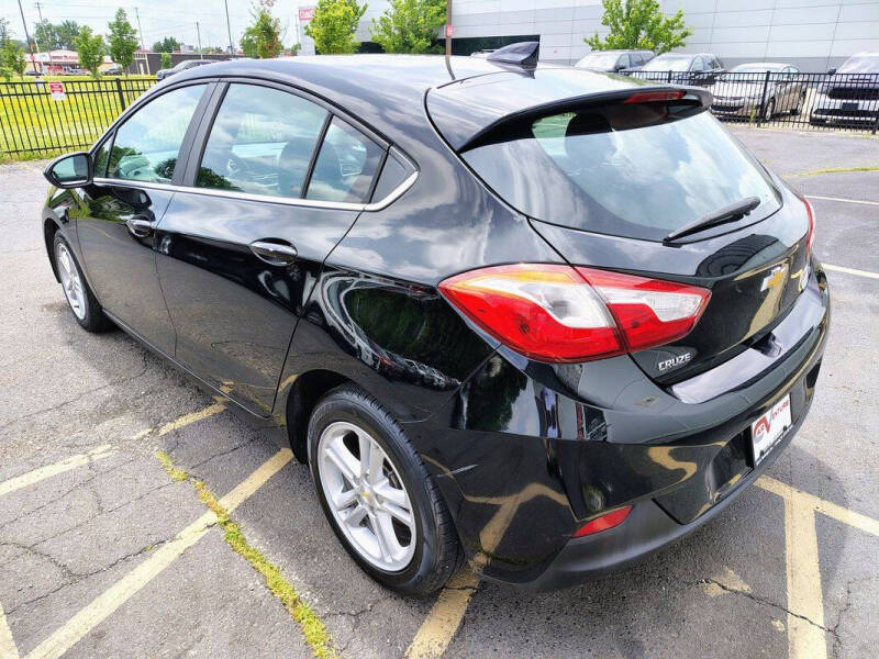 2017 Chevrolet Cruze LT Auto