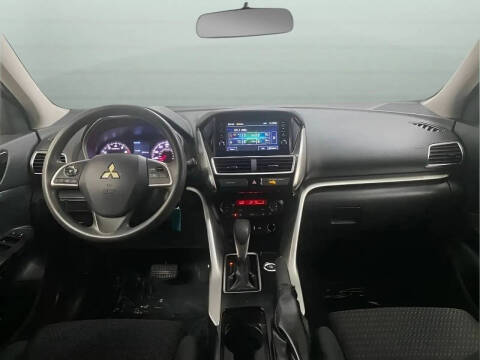 2020 Mitsubishi Eclipse Cross ES
