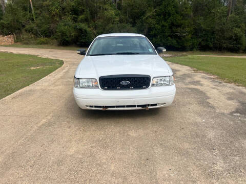 2005 Ford Crown Victoria for sale at Lasyone Auto Exchange in Winnfield LA