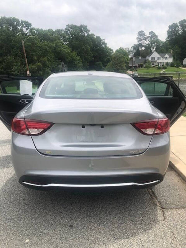 2015 Chrysler 200 Limited