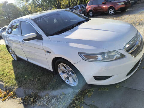 2010 Ford Taurus SEL