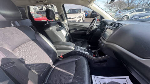 2019 Dodge Journey Crossroad