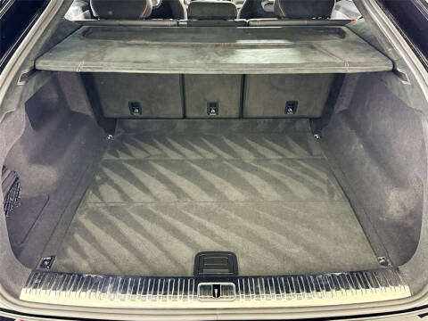 2023 Lamborghini Urus Performante