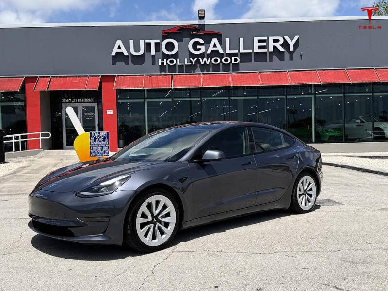 2021 Tesla Model 3 Standard Range Plus