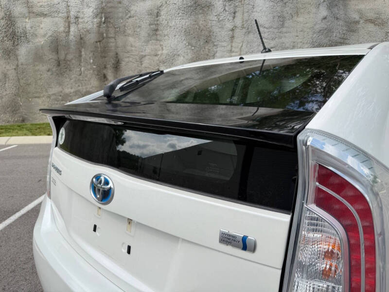 2012 Toyota Prius Two