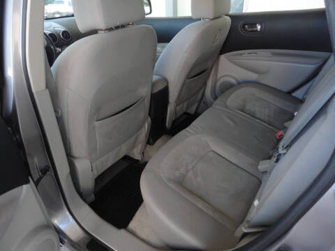 2011 Nissan Rogue S