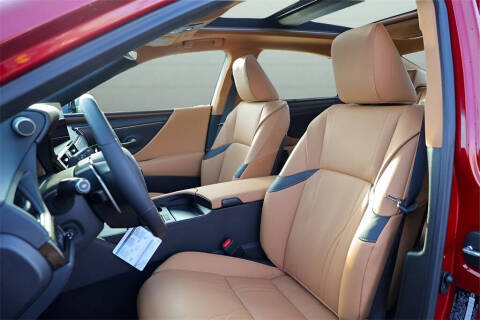 2025 Lexus ES 350 Ultra Luxury