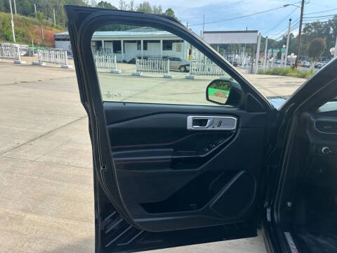 2022 Ford Explorer ST-Line