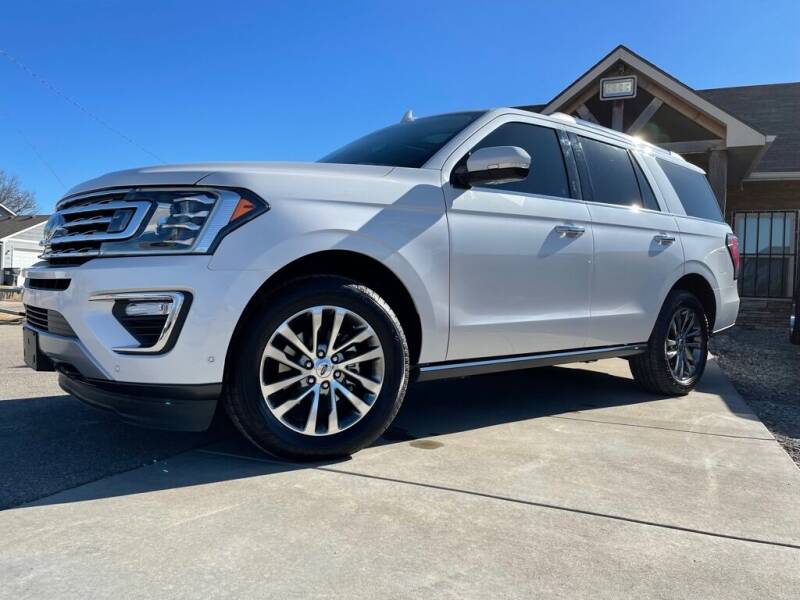 2018 Ford Expedition for sale at Farha Used Cars in Wichita KS