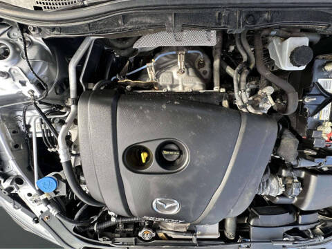 2016 Mazda MAZDA3 i Sport