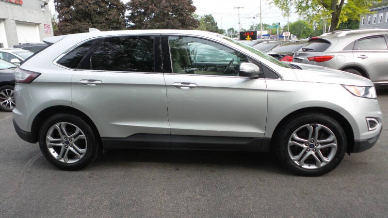 2017 Ford Edge Titanium