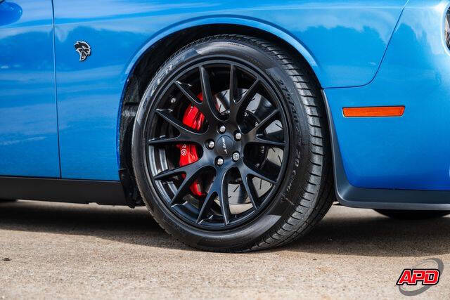 2015 Dodge Challenger SRT Hellcat