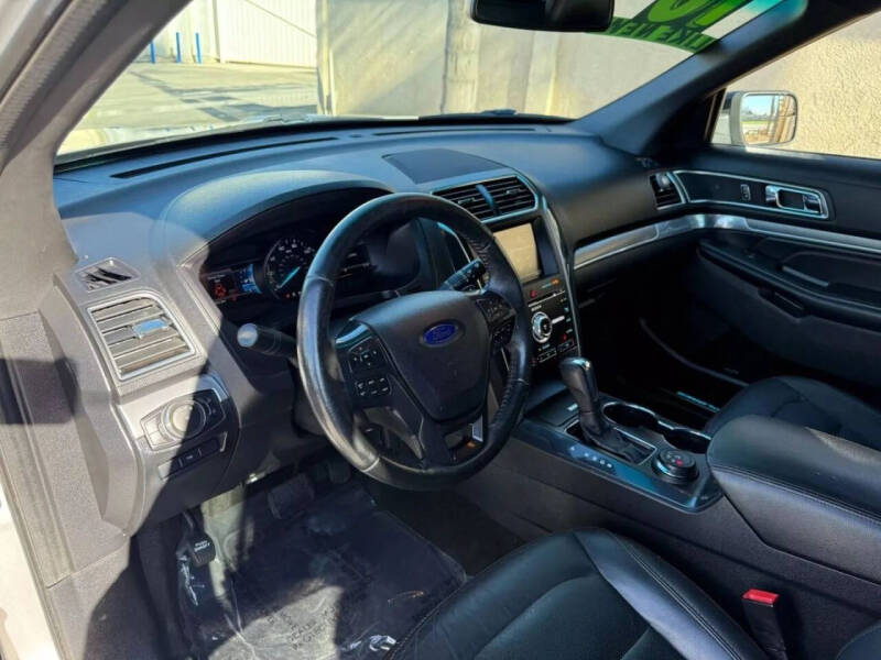 2016 Ford Explorer Sport
