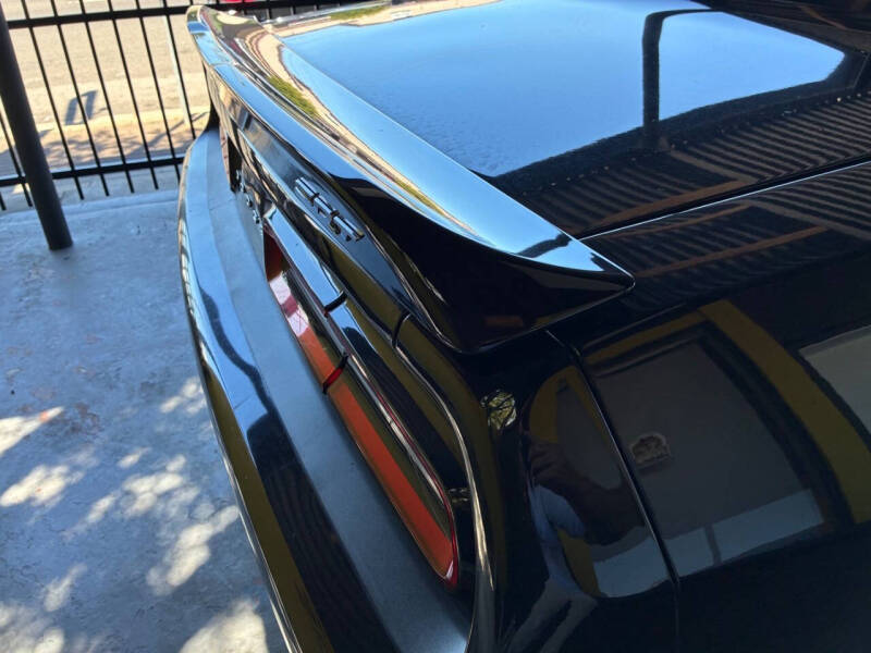 2015 Dodge Challenger SRT 392
