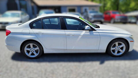 2012 BMW 3 Series 328i