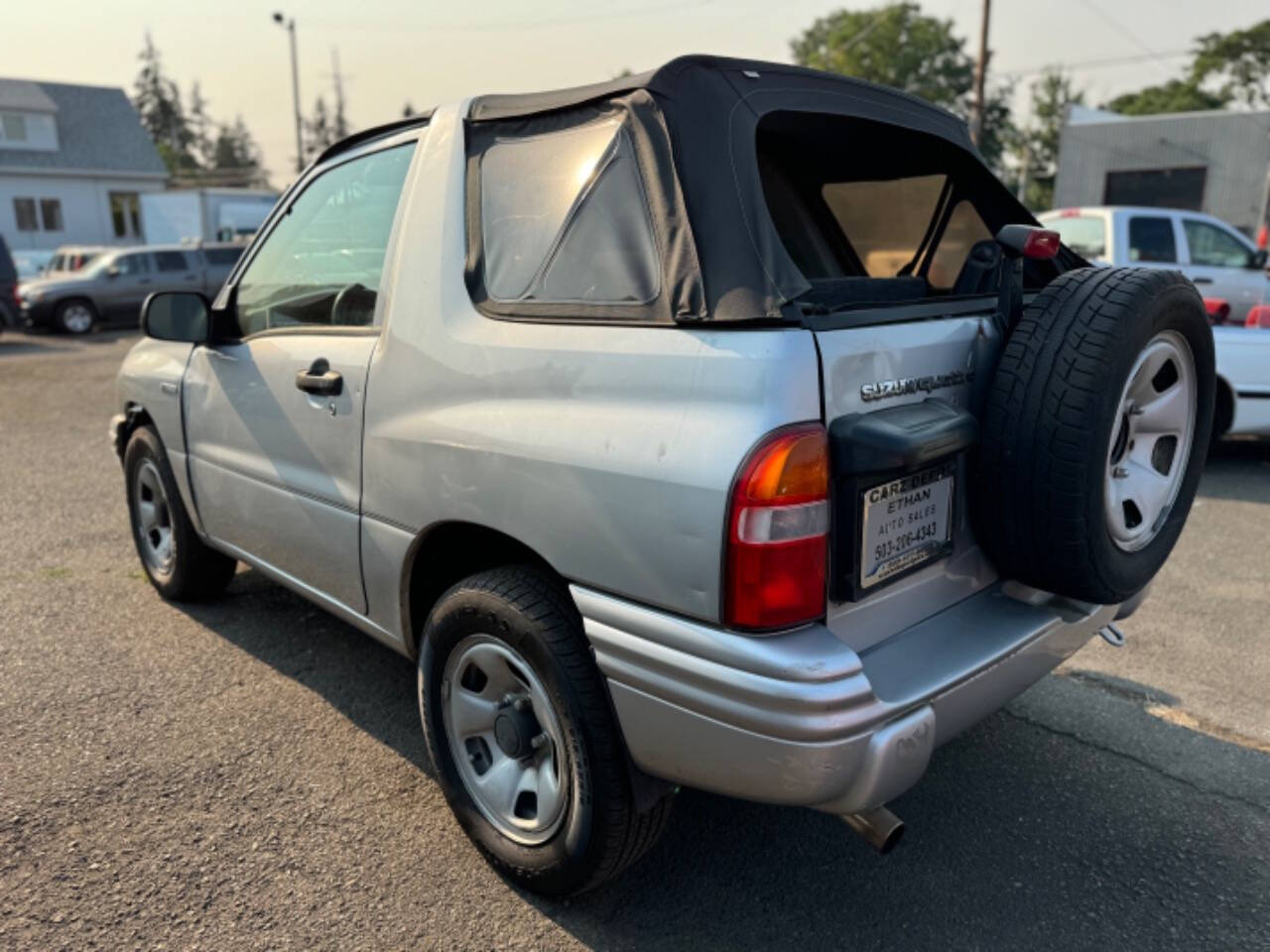 2003 Suzuki Vitara for sale at Carz Connect LLC in Portland, OR