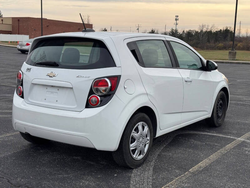 2016 Chevrolet Sonic LS Auto