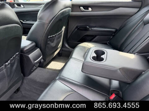 2023 Kia K5