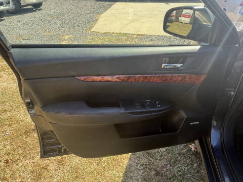 2010 Subaru Outback 2.5i Limited