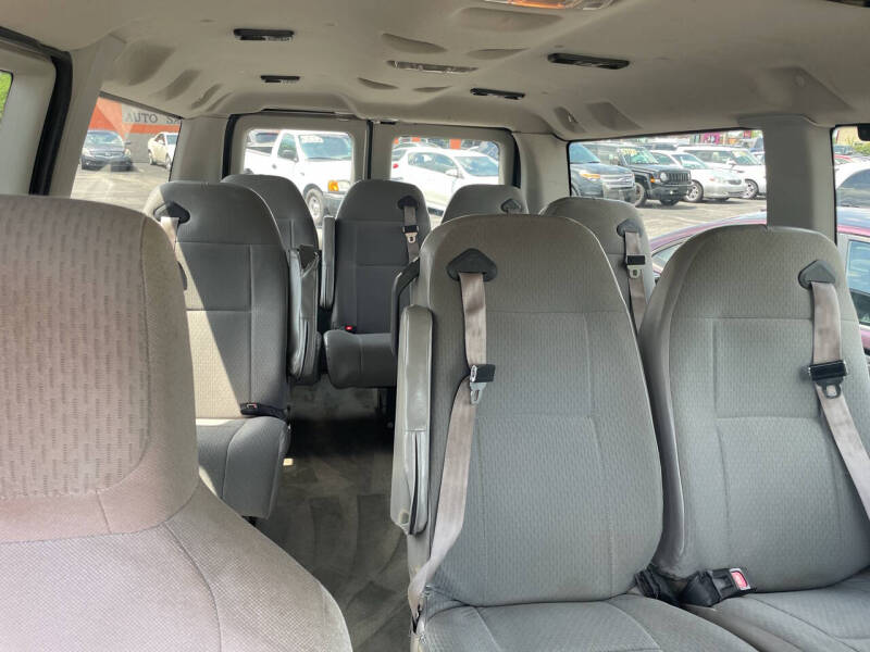 2013 Ford E-Series E-150 XL