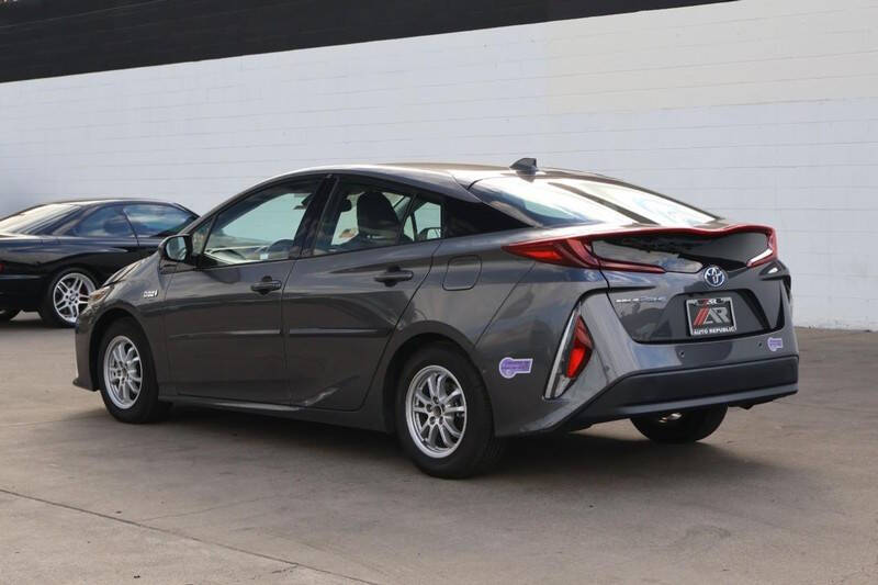 2019 Toyota Prius Prime Advanced