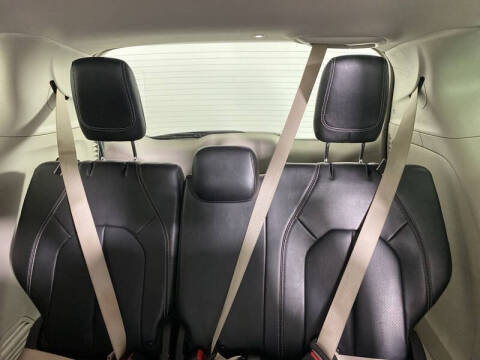 2020 Chrysler Voyager LXi