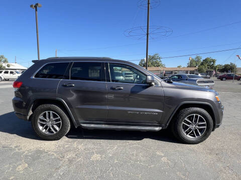 2018 Jeep Grand Cherokee Laredo