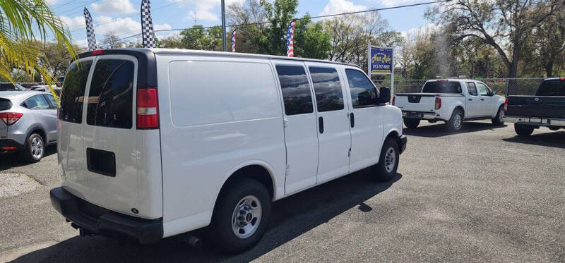 2016 GMC Savana 2500