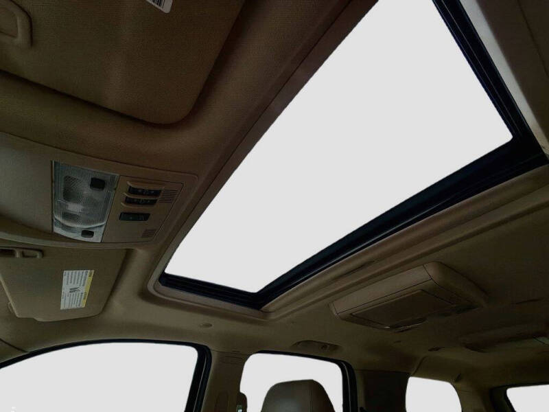 2011 Cadillac Escalade ESV Premium